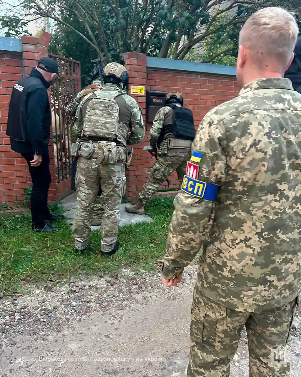 На Тернопільщині затримали групу наркоторговців: серед підозрюваних – військові