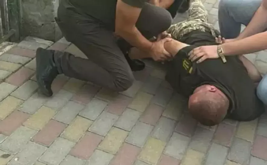 Суд у Тернополі покарав водія ТЦК за хабар: штраф і служба на передовій