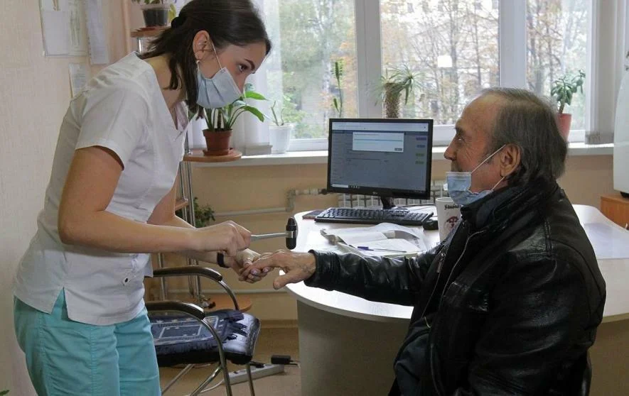 Безкоштовні медогляди для українців 40+: держава запускає масштабну програму чекапів з 2026 року
