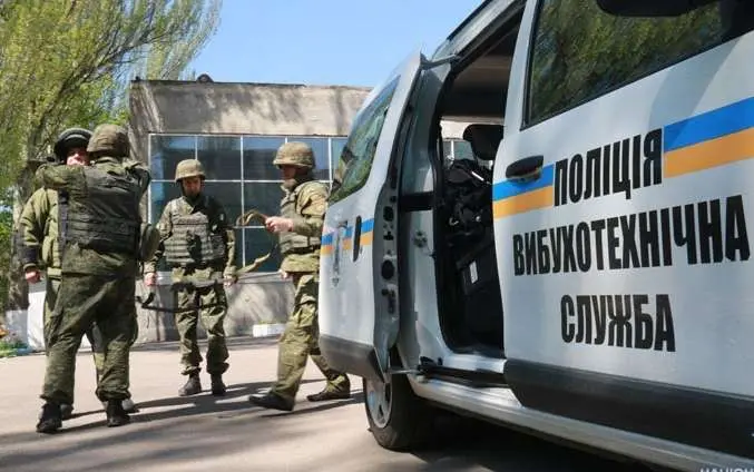 У Тернополі затримали чоловіка, який понад рік повідомляв про “замінування” лікарень і держустанов