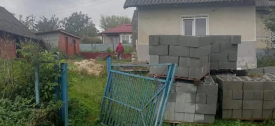 На Тернопільщині двоє молодиків обікрали будинок військового, який воює на фронті