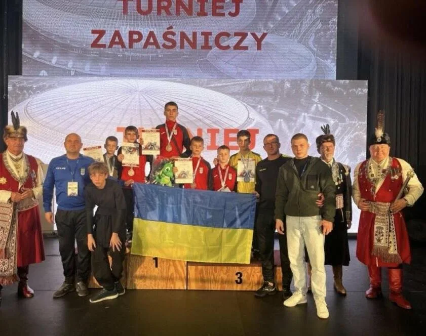 Тернопільські борці вибороли медалі на міжнародному турнірі в Кракові