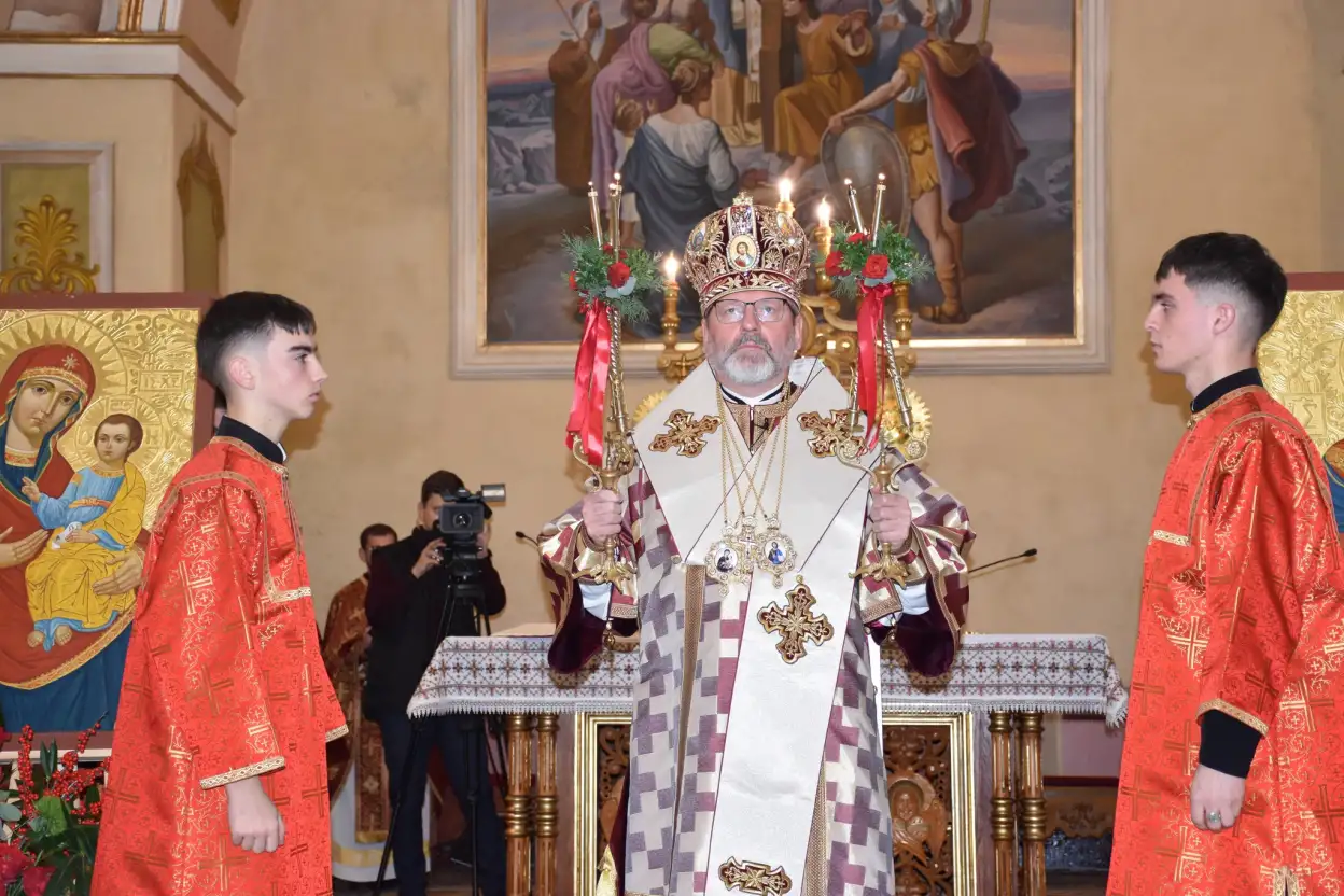 Блаженніший Святослав відвідав Бучач, очоливши святкову літургію Блаженніший Святослав відвідав Бучач, очоливши святкову літургію