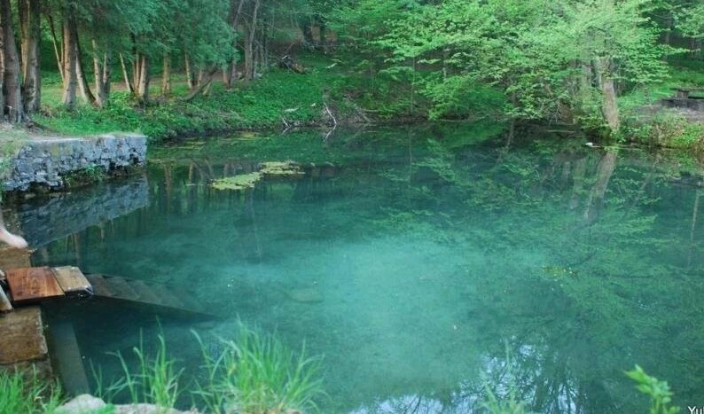 Палац Потоцьких і парк у селі Рай: історичний куточок Тернопільщини Палац Потоцьких і парк у селі Рай: історичний куточок Тернопільщини