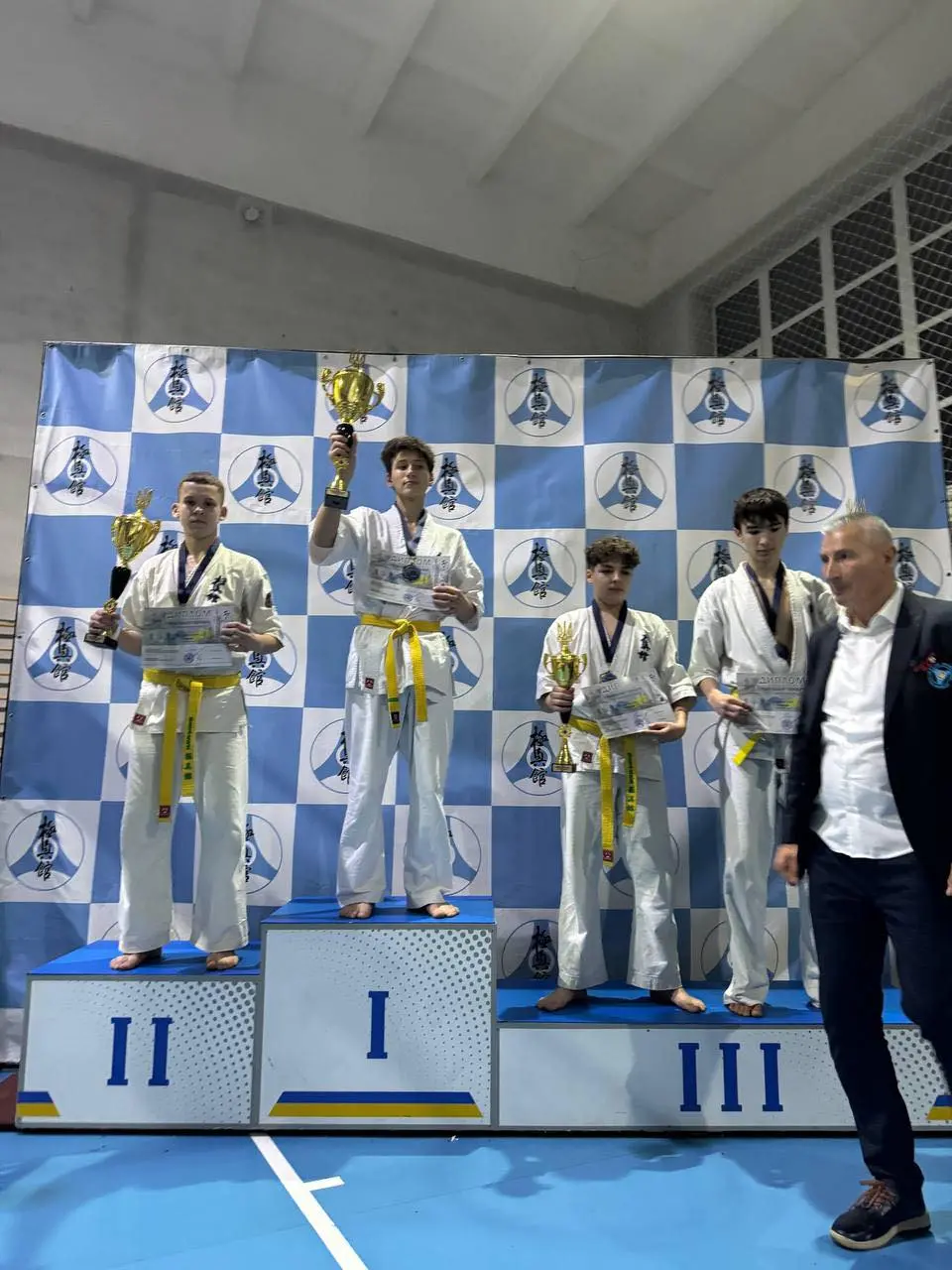Тернопільські спортсмени успішно виступили на чемпіонаті України з кіокушин-кан у Мукачеві