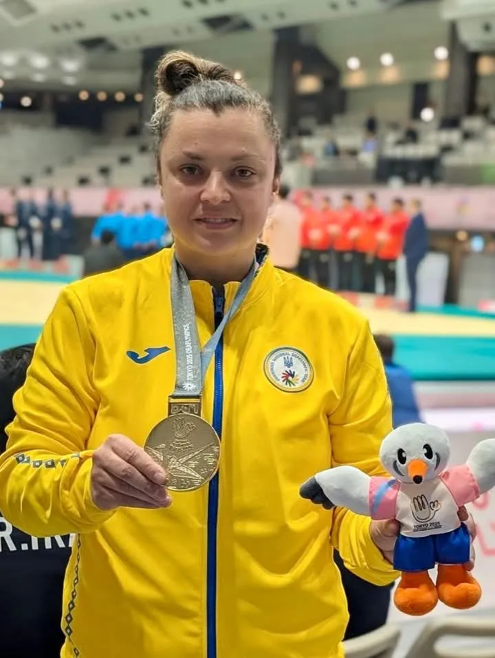 Тернопільські дзюдоїстки здобули золото на Дефлімпійських іграх у Токіо Тернопільські дзюдоїстки здобули золото на Дефлімпійських іграх у Токіо