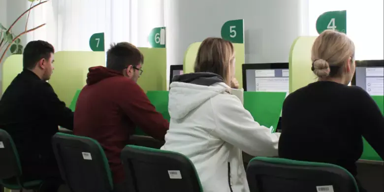 На Тернопільщині під час іспитів на водійські права запровадили нові заходи контролю