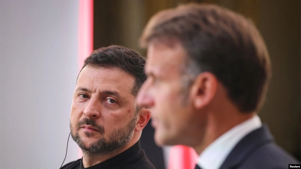 Париж наполягає: без гарантій безпеки розмов про території не буде