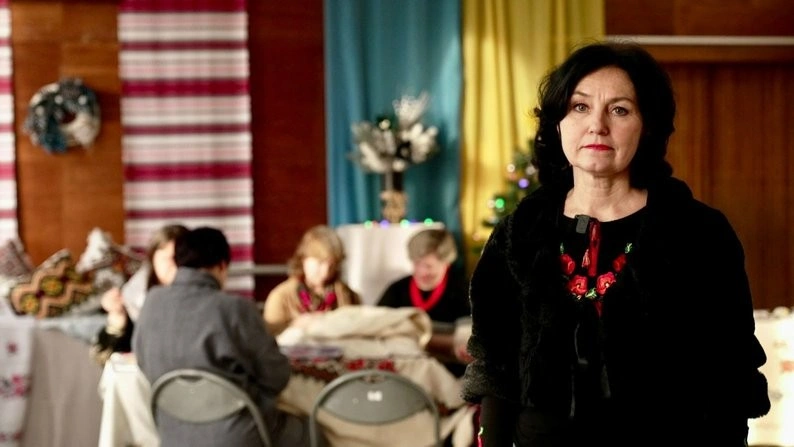 На Тернопільщині створюють рекордну вишиванку для ратуші На Тернопільщині створюють рекордну вишиванку для ратуші