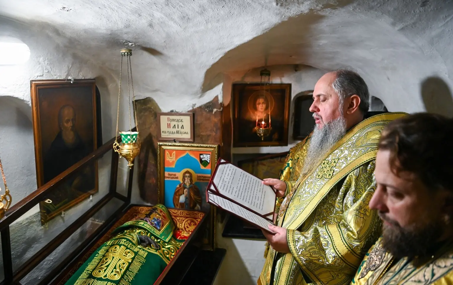 Митрополит Епіфаній очолив літургію в Ближніх печерах Києво-Печерської Лаври