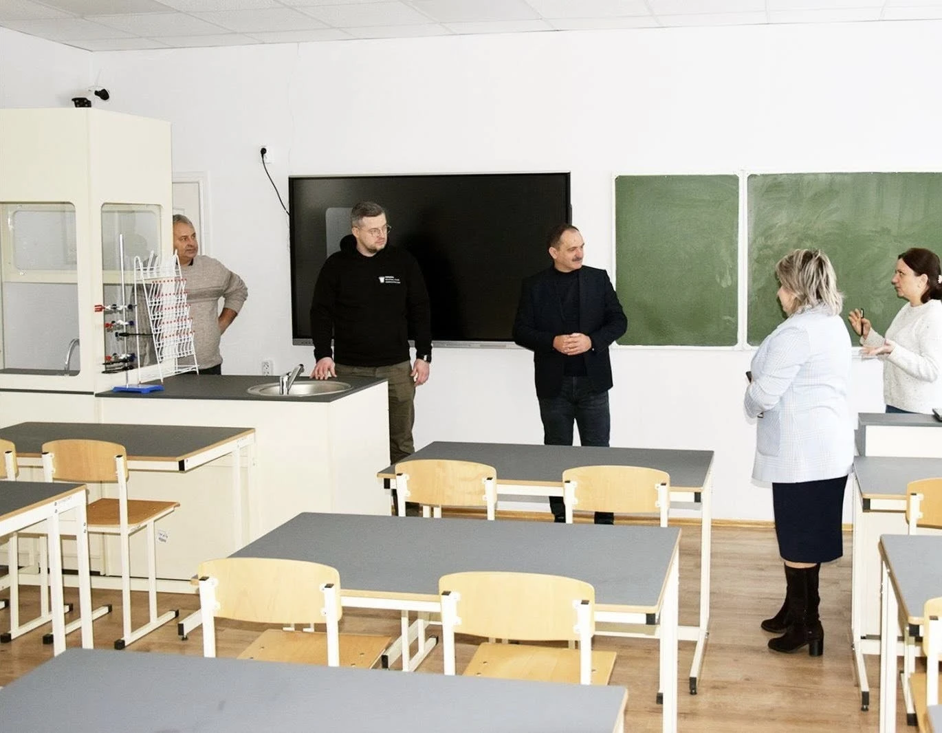 Тернопільські школи отримали понад 22 млн грн на сучасні STEM-лабораторії Тернопільські школи отримали понад 22 млн грн на сучасні STEM-лабораторії