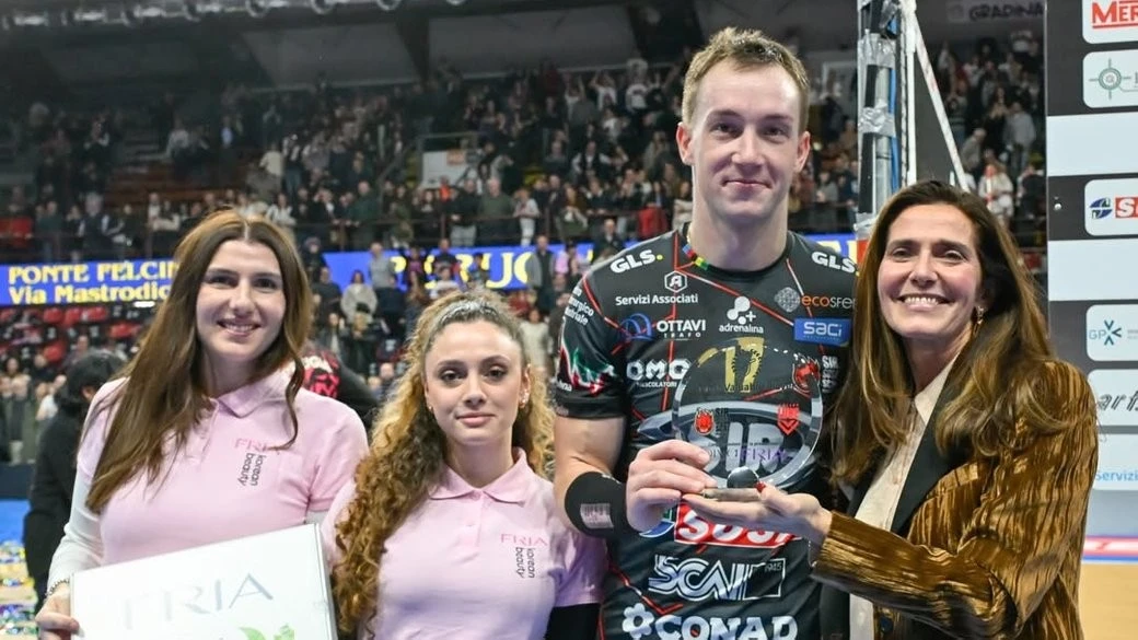 П’ять ейсів і статус найкращого: Плотницький вивів “Перуджу” до півфіналу Кубка Італії