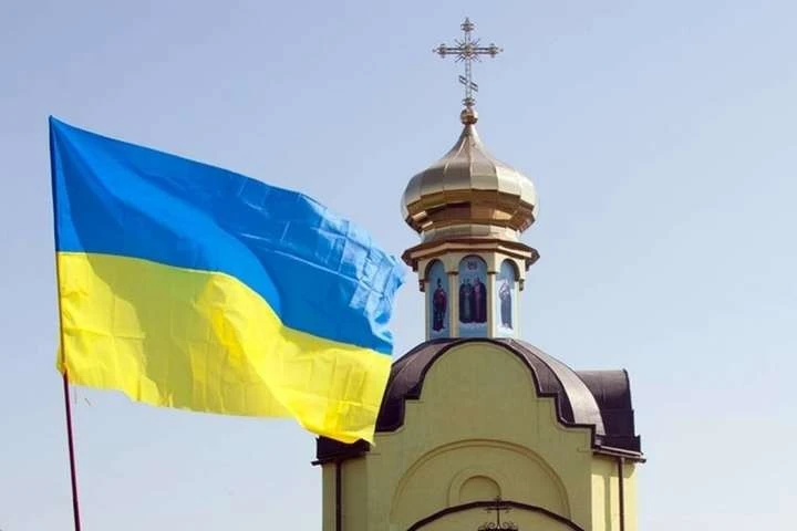Буковинські громади активно переходять до ПЦУ: рекордний рік для релігійної трансформації