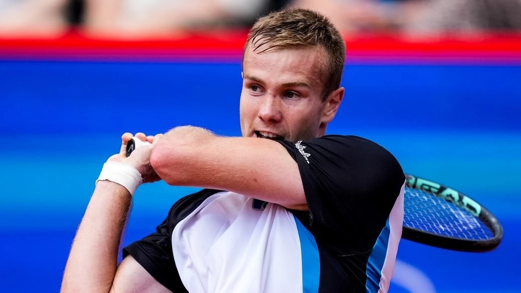 Віталій Сачко впевнено стартував у кваліфікації Australian Open-2026
