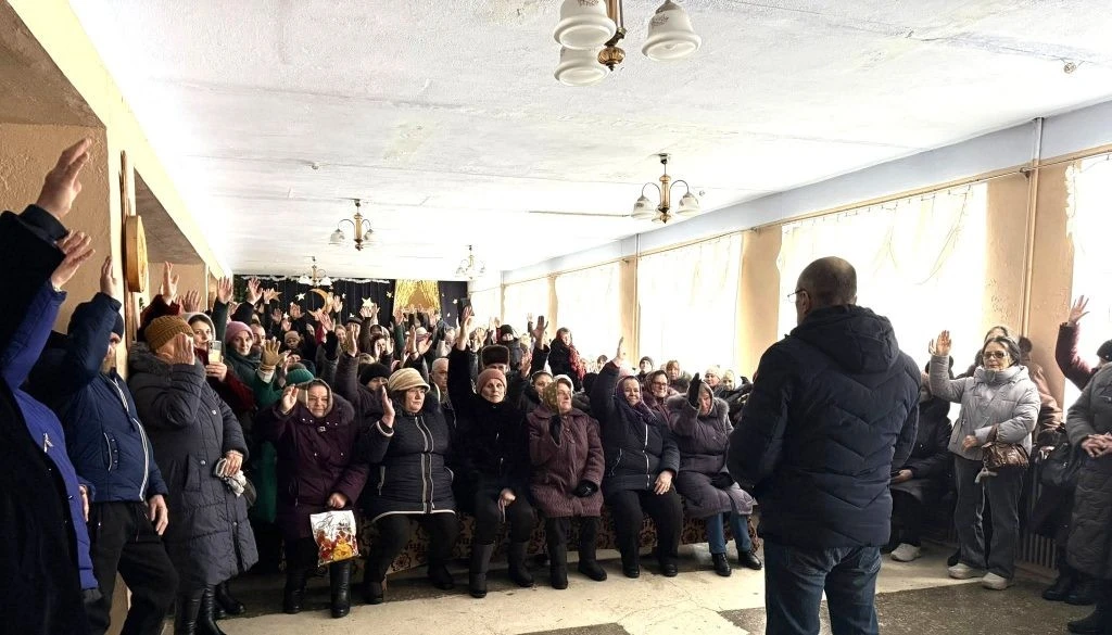 Духовний вибір Буковини: громада села Комарів приєдналася до ПЦУ