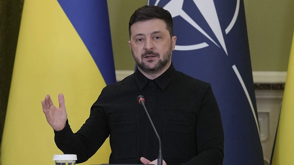 Вибори та референдум: Зеленський назвав жорстку умову для політичних процесів