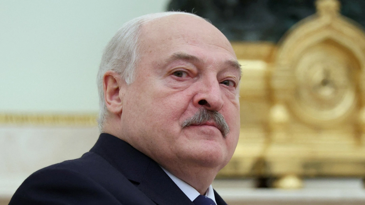 Мінськ звільнив групу політв’язнів після переговорів із представником США