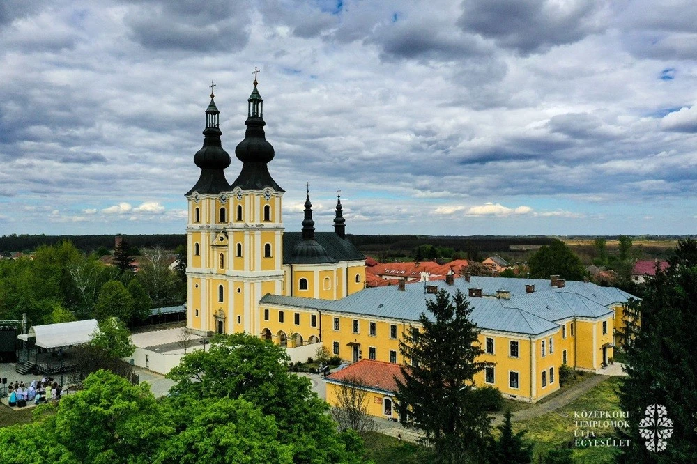 Монастир із трьохсотрічною історією перейшов до іншої церкви – василіяни залишили Маріаповч