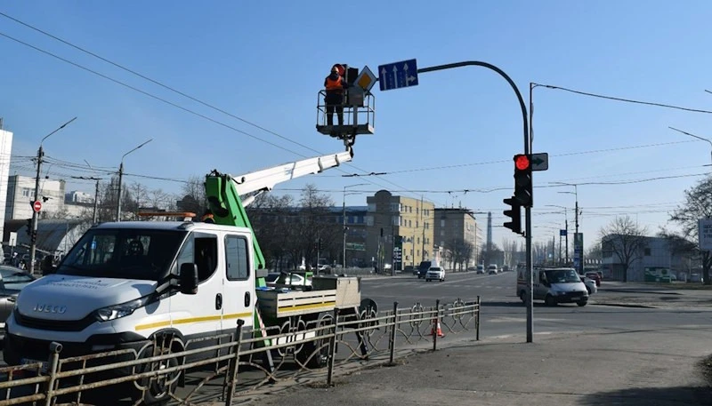 Автогідропідйомники: переваги та сфери застосування