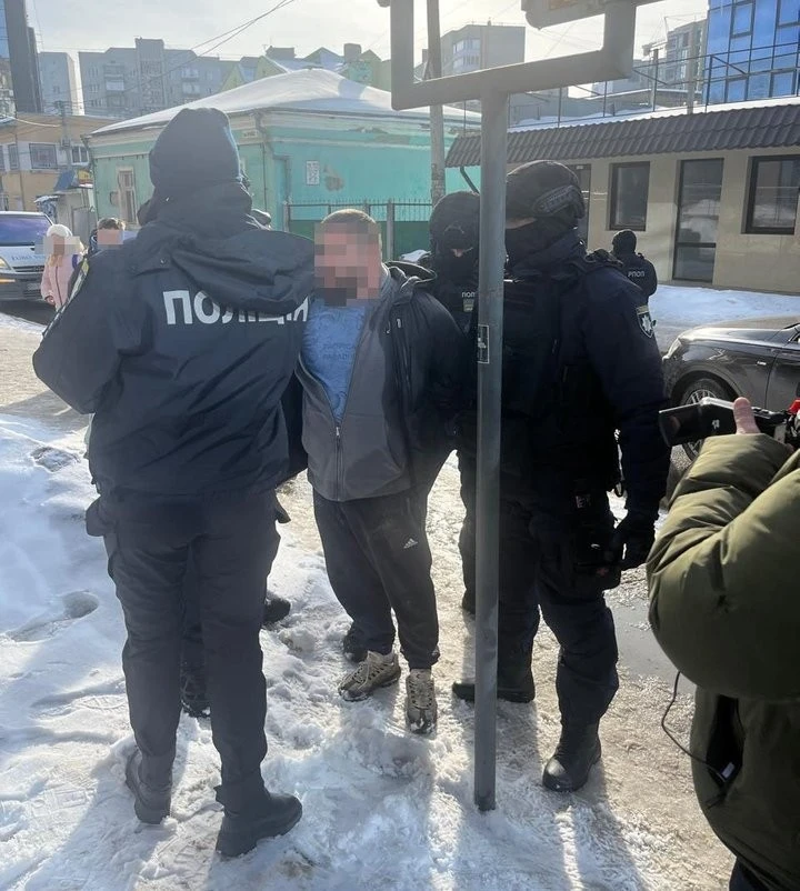 Торгівля зв’язками в ТЦК: на Тернопільщині судитимуть двох організаторів корупційної схеми