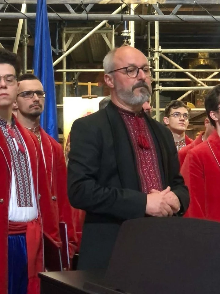 Польський хор «Журавлі» підтримав українських військових серією благодійних виступів