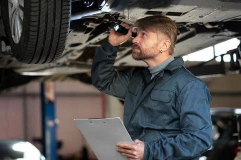 Як зрозуміти, що потрібен ремонт підвіски автомобіля